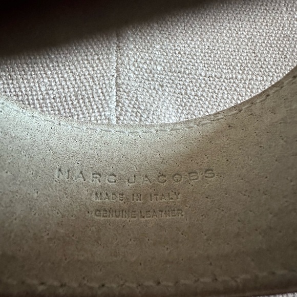 Marc by Marc Jacobs leather cuff bracelet - Picture 3 of 3